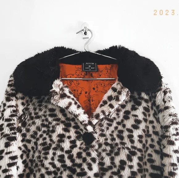 Lazy Oaf × Disney Collaboration Cruella de Vil Coat - Size Medium - Picture 2 of 4
